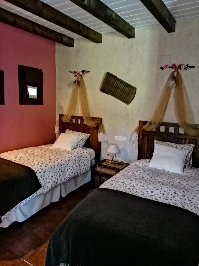 Hotel Rural El Marquesito Antigua Casa Carmela Аренас-де-Сан-Педро Экстерьер фото
